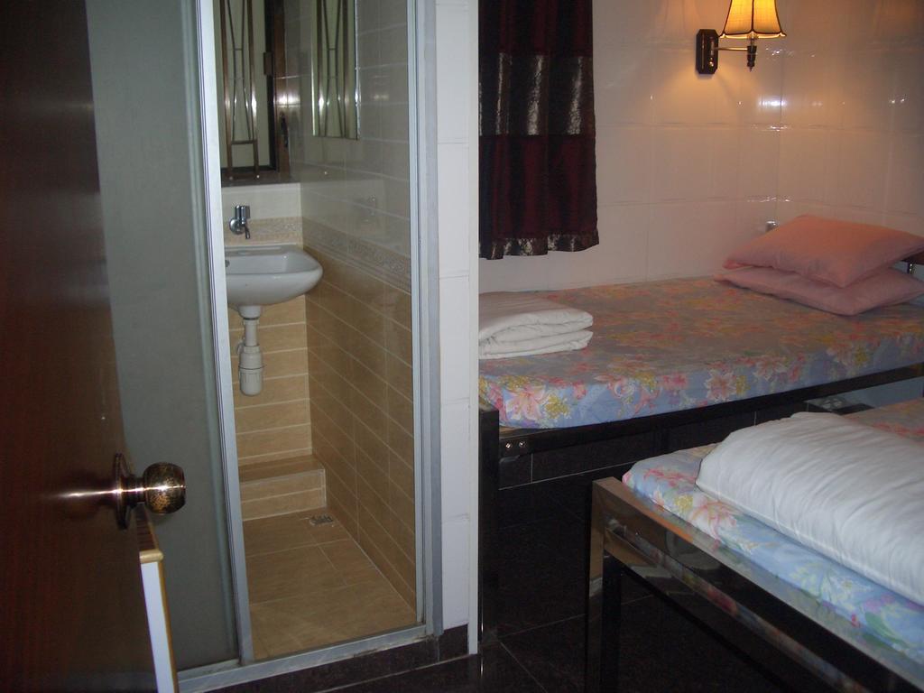 Sun Shine Guest House Hongkong Exteriör bild